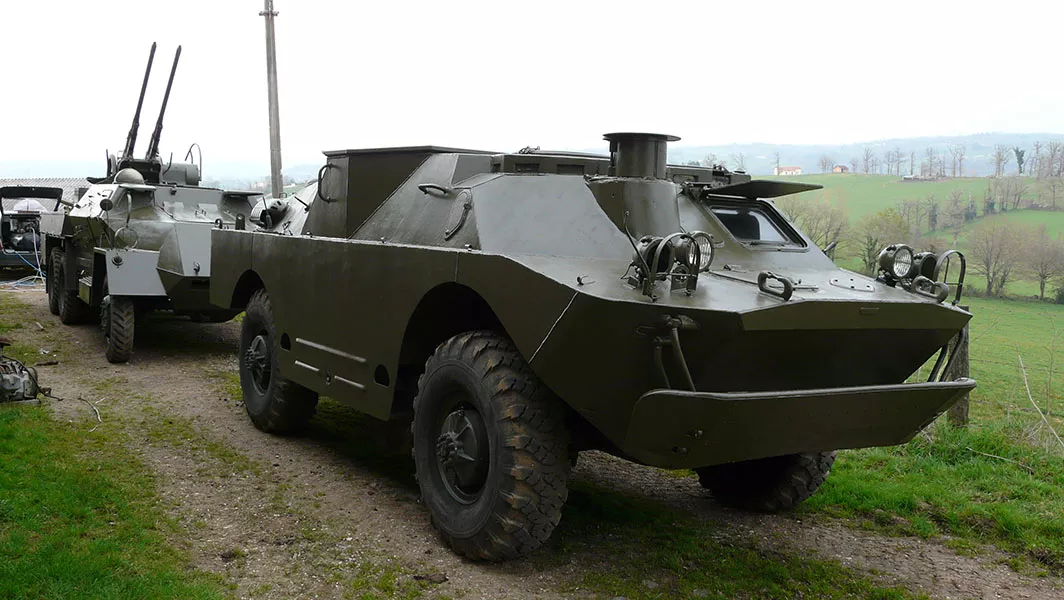 BLINDE AMPHIBIE Brdm2